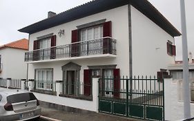 Vitorino De Nemesio Guesthouse